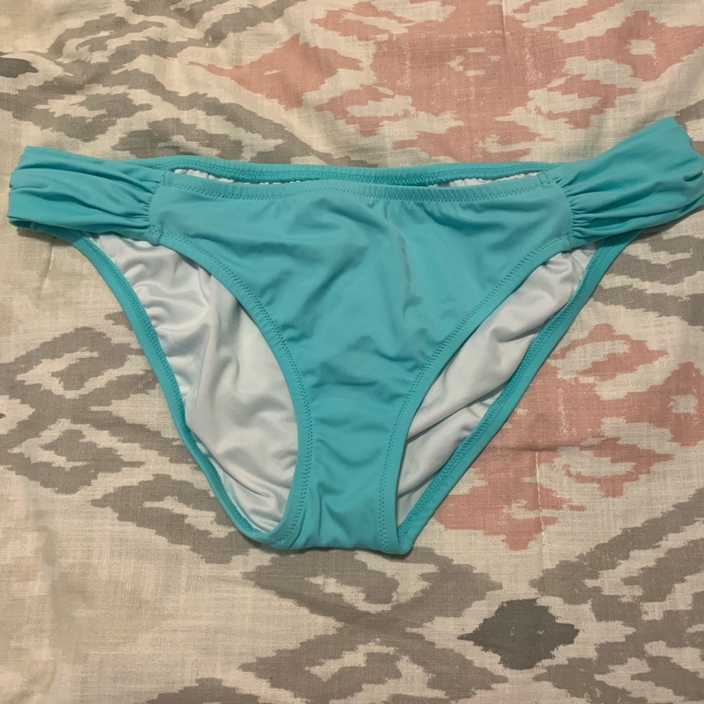 Victoria’s Secret bikini bottoms